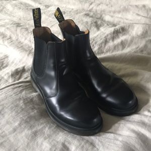 Doc Martens Black Mens Chelsea Boots size 10.5